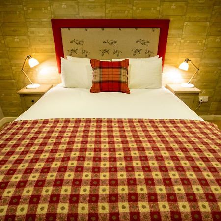 The World'S End - Northampton Hotell Ecton Eksteriør bilde