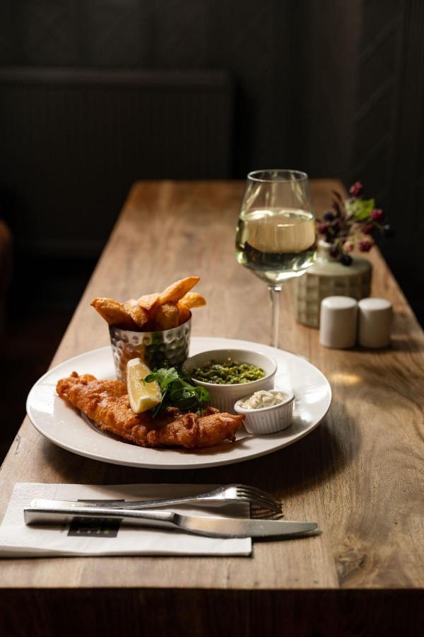 The World'S End - Northampton Hotell Ecton Eksteriør bilde