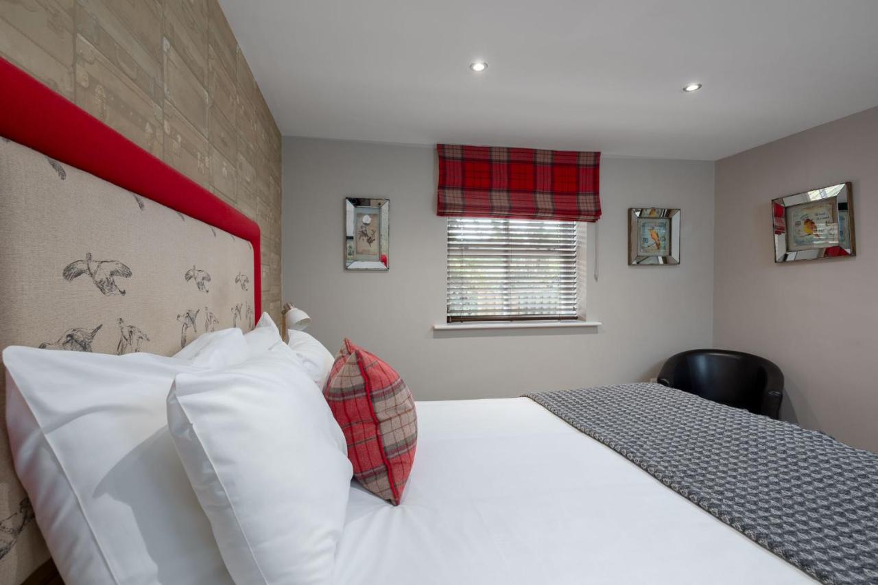 The World'S End - Northampton Hotell Ecton Eksteriør bilde