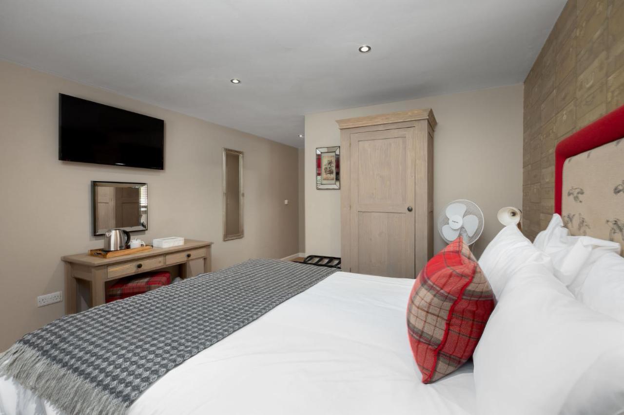 The World'S End - Northampton Hotell Ecton Eksteriør bilde