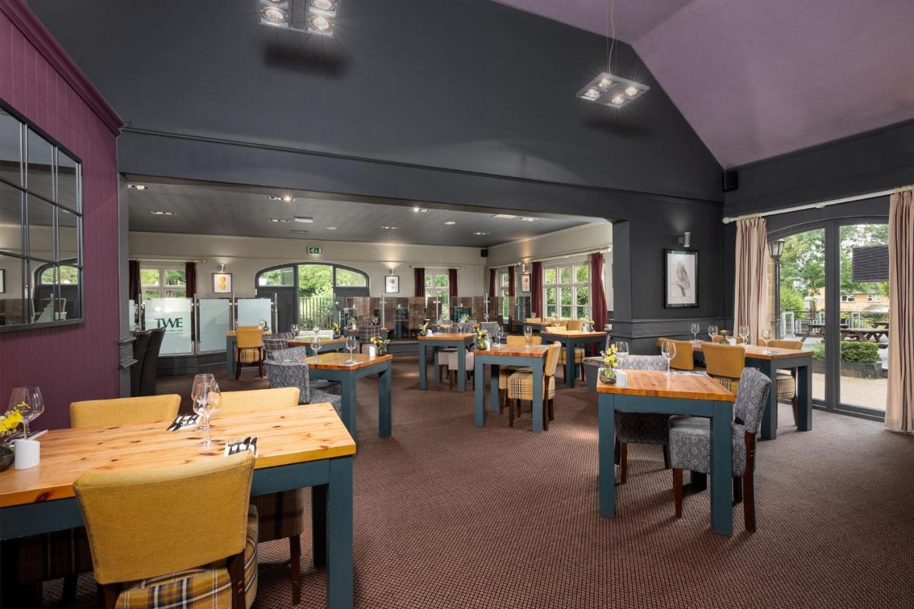The World'S End - Northampton Hotell Ecton Eksteriør bilde
